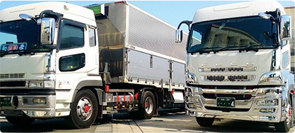 トレーラー車による大量輸送はお任せください！